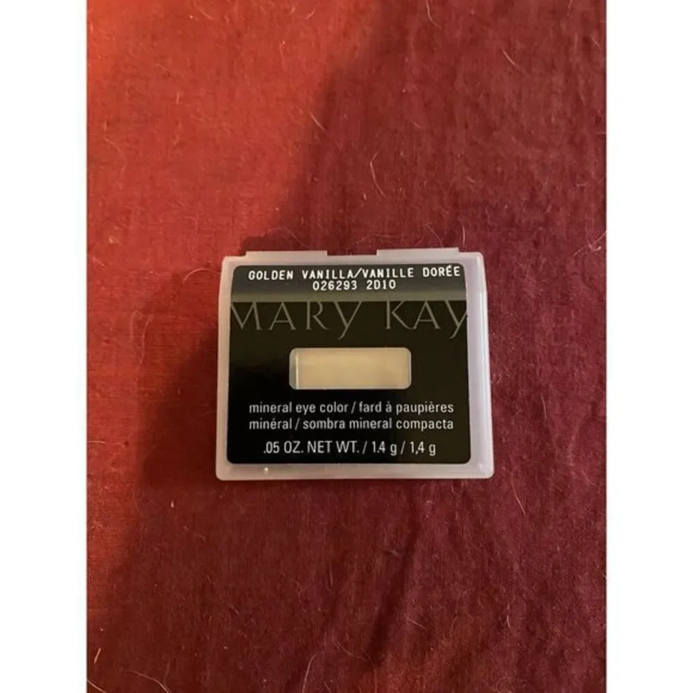 Mary Kay Mineral Eye Color - Golden vanilla 026293 -  New‎